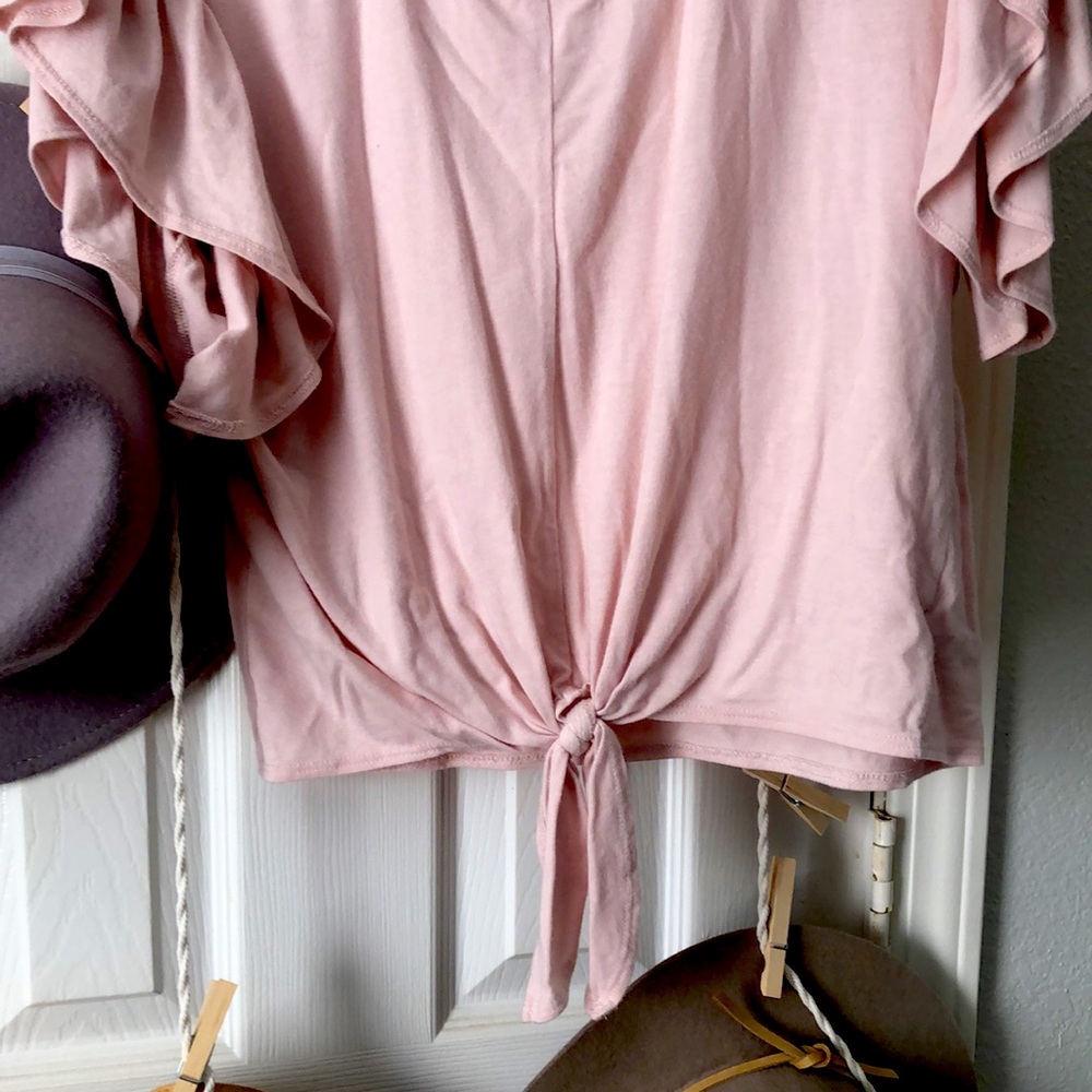 Fun casual tee! - Picture 3 of 4